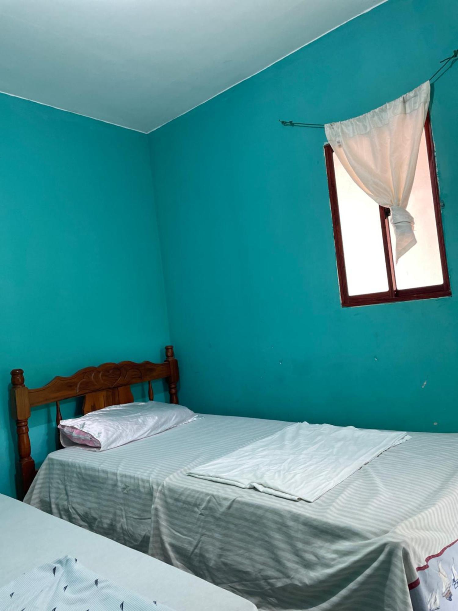 Hostal Isla Natal Мойогальпа Экстерьер фото