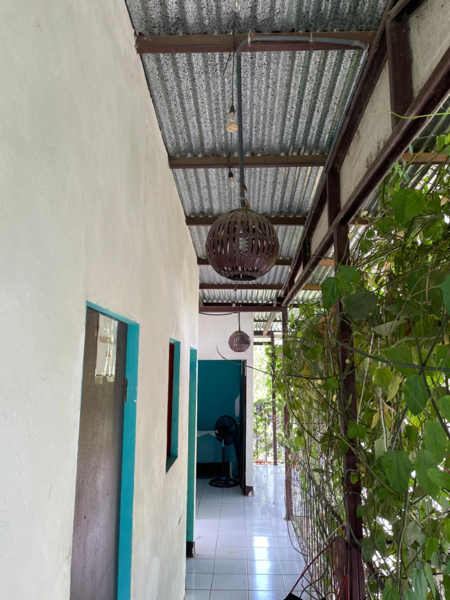 Hostal Isla Natal Мойогальпа Экстерьер фото