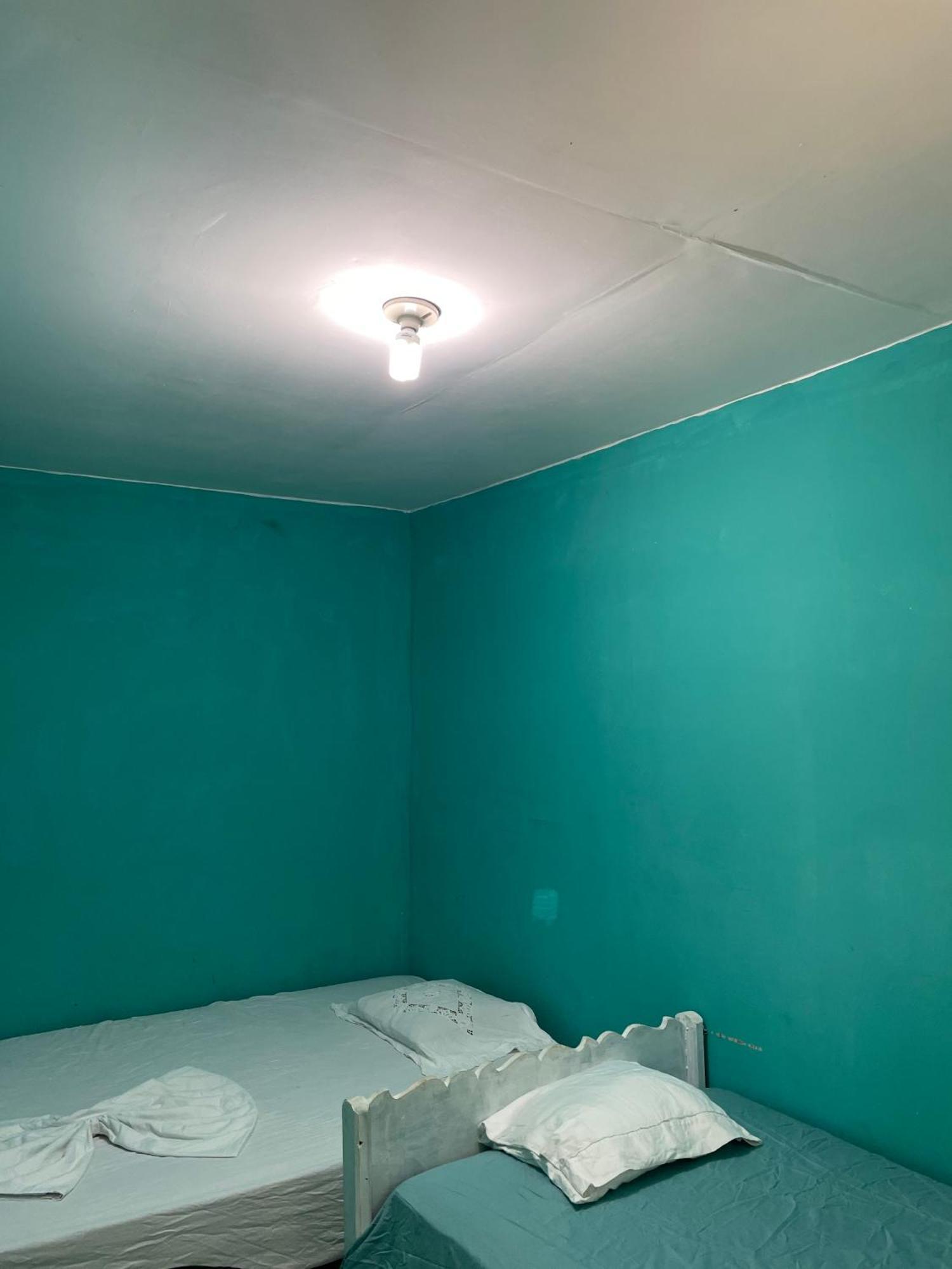 Hostal Isla Natal Мойогальпа Экстерьер фото