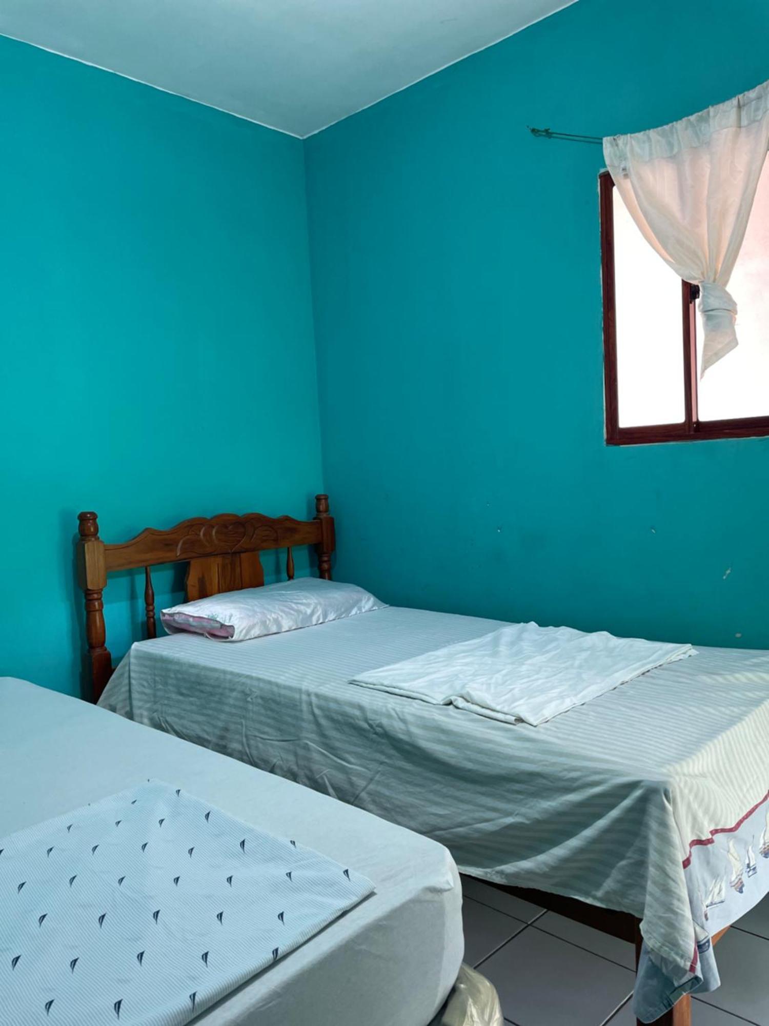 Hostal Isla Natal Мойогальпа Экстерьер фото